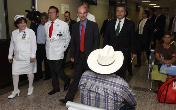 Realiza el Director General del IMSS gira de trabajo por Nuevo León