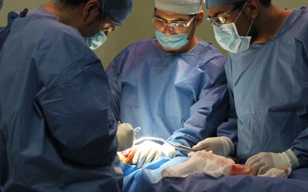 Derrotado Falsedad Canadá Realiza IMSS cirugía láser para eliminar cálculos renales con mínima  invasión | Sitio Web "Acercando el IMSS al Ciudadano"